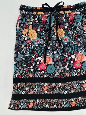 LOFT XS Black Multicolor Engineered Floral Border Print Pull-On Skirt